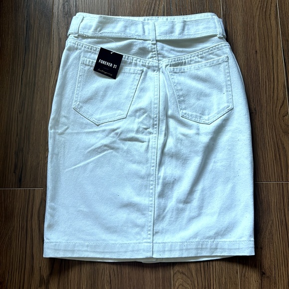 NWT FOREVER21 Pencil denim skirt - Picture 3 of 3